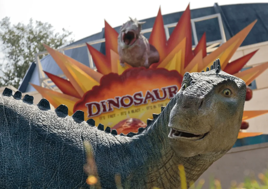 Dinosaur at Animal Kingdom Ride video POV