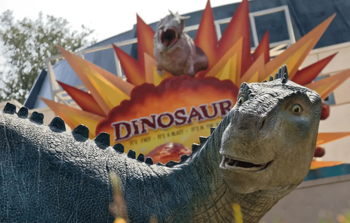 Dinosaur at Animal Kingdom Ride video POV