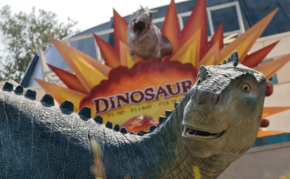 Dinosaur at Animal Kingdom Ride video POV